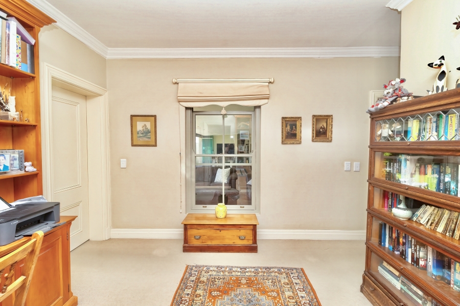 5 Bedroom Property for Sale in Tokai Western Cape